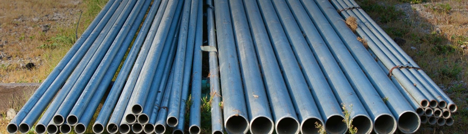 various sized stainless steel pipes